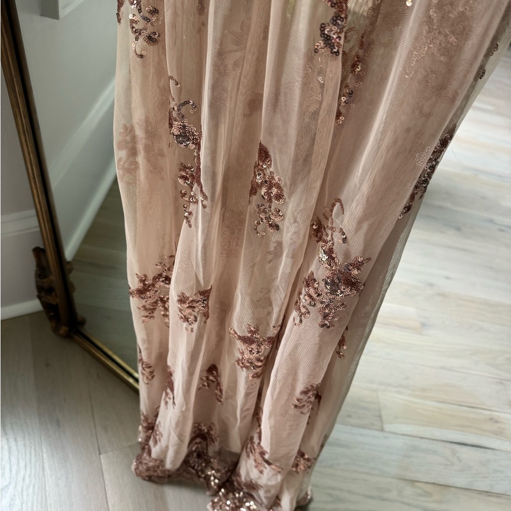 Sheer sequin dress. Cream nude with bikini unitard liner under size 8 rose gold - Picture 2 of 5